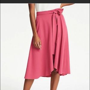 Ann Taylor pink midi skirt with remove able belt